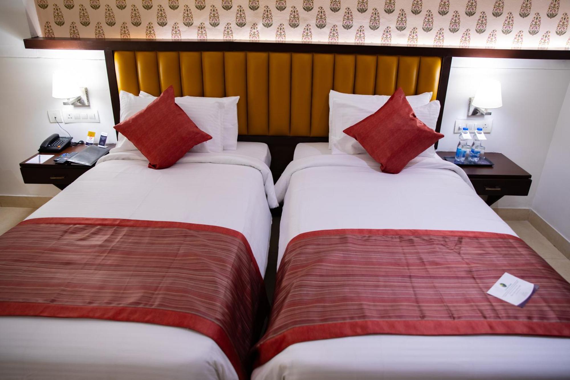 Grand Continent Secunderabad A Sarovar Portico Affiliate Hotel 외부 사진